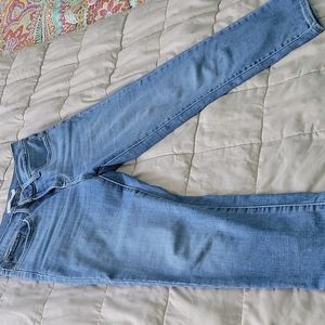 Levi's Skinny Capri Jeans